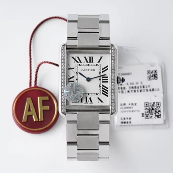Top-tier watch Cartier women's white dial tank series steel bracelet watch back cover picture