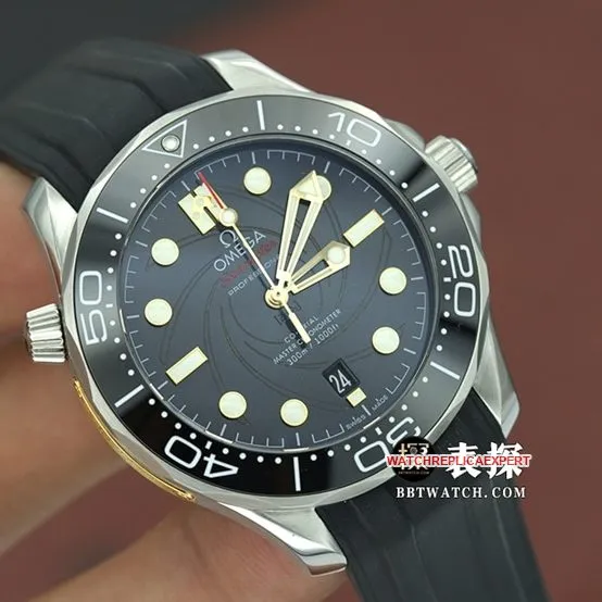 top-tier watch Omega men's blue dial Seamaster series watch front live photo