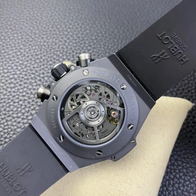top-tier replicaHublot watch BIG BANG Unico Big Bang series color ceramic watch front view