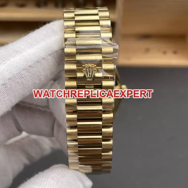 Rolex collectible watch RC factory Day-Date40mmblack dial3255yellow goldsteel bracelet front live photo