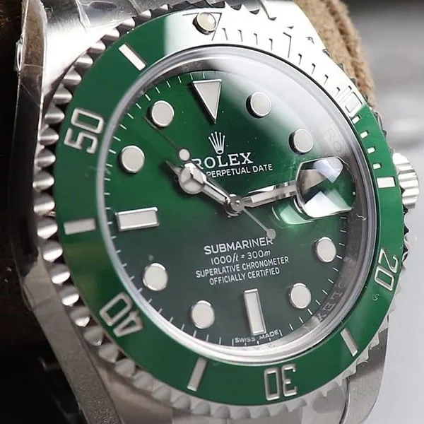 Rolexreplica watch ZZStarbucks Submariner no longer worries about color difference detail shots