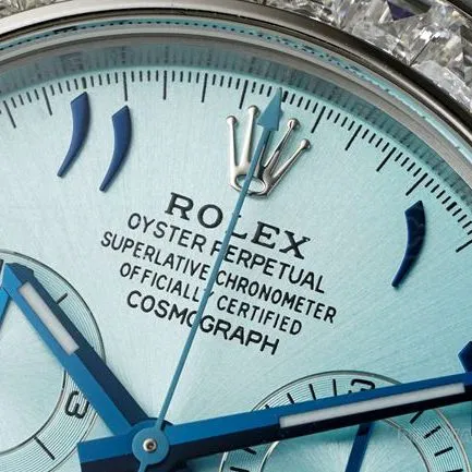 1:1replica watch DaytonaPPM factory Rolex ice blue dial Middle East time scale Moissanite diamond bezelfront live photo