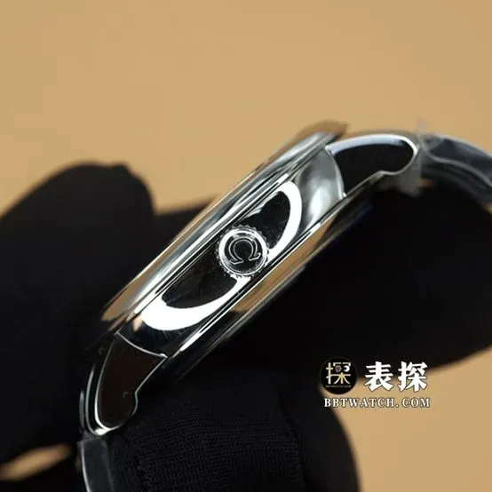 MKS FactoryOmega Die Fei watch women's white dial gold needle steel bracelet model pictures and prices side live photo