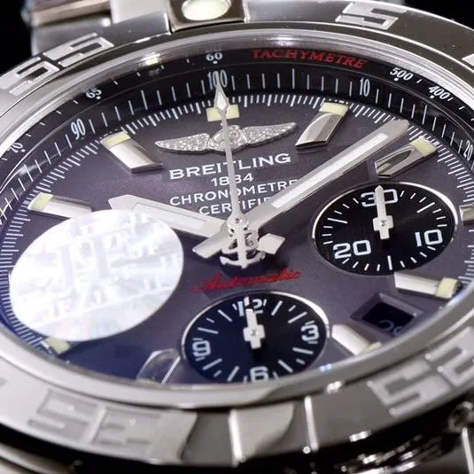 Breitlingtop-tiersuper watch aviation chronograph series AB011011 men's steel bracelet gray plate mechanical watch front view