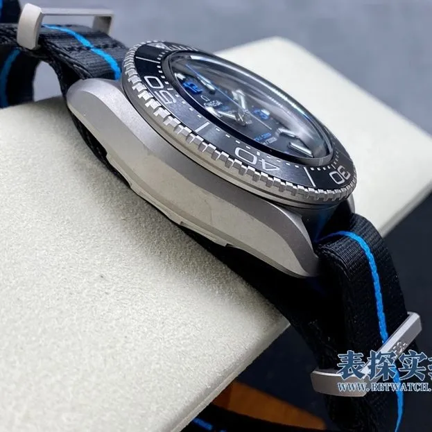 top-tier replicaOmega Titanium Aquaman Collector's Edition is available where to buy it