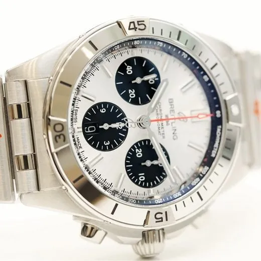 GF Factorytop-tier watch Breitling men's white dialsteel bracelet mechanical watch movement picture