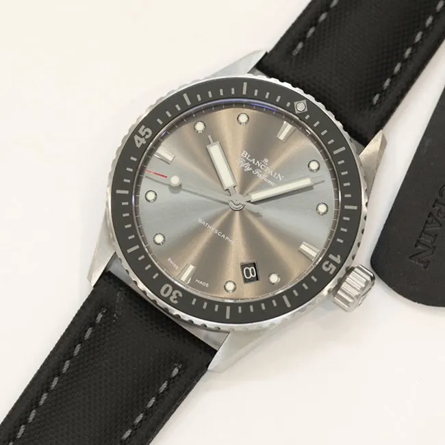 GF Factorytop-tier watch Blancpain men's gray plate nylon strap Fifty Fathoms series watch front view