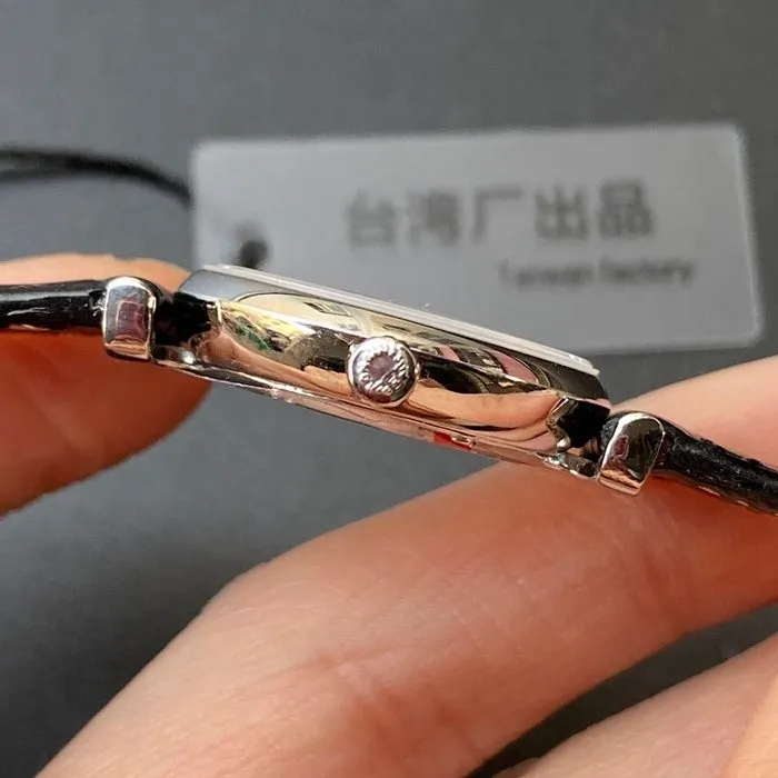 top-tier watch Longines couple watch black dial black belt Jialan series leather strap watch front view