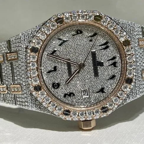 top-tier watch Audemars Piguet men's gray plate steel bracelet watch front view