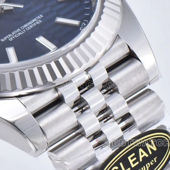 C factory Rolex log 1:1super water ripple blue dial five grid chain m126334-0032front live photo