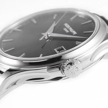 ZF Factorytop-tier watch Patek Philippe men's black dial black belt classic series V3 version mechanical leather strap watch front view