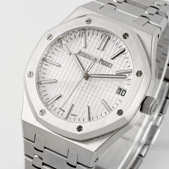 APS factory Audemars PiguetRoyal Oak1:1super clonesilver dialsteel bracelet model 15510ST.OO.1320ST.08front live photo
