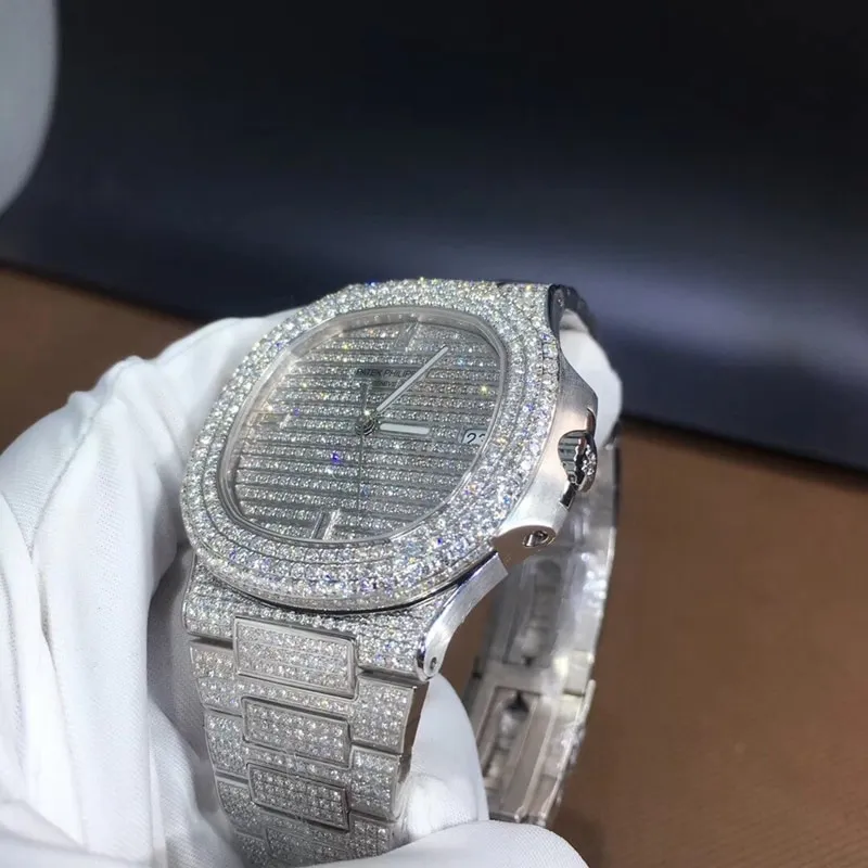 Real diamond replicaPatek PhilippeNautilus40mm full diamond clasp picture