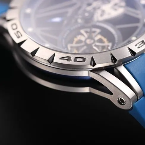 JB factory top-tier watch Roger Dubuis automatic movementtourbillon men's black dial blue rubber strap king series watch front view