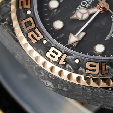 top-tier replicaRolex men's watch GMT-Master type series fully automatic movement black dial brown belt men's model side view