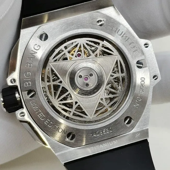 top-tier watch Hublot men's blue dial blue belt Big Bang series fully automatic movement watch front view