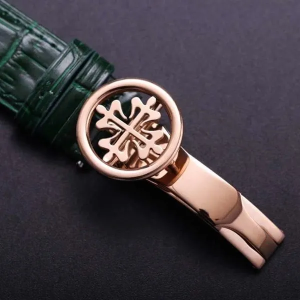 replicaPatek Philippe watch complex function starry sky series 5106R/5102/6104rose goldgreen dial front view