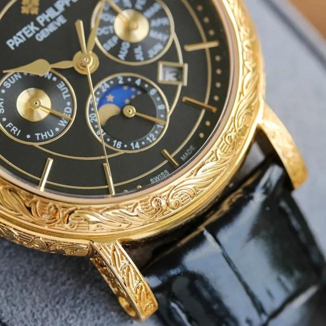 top-tier replicaPatek Philippehigh-quality watch men's black dial black belt pure hand-engraved 42mm mechanical leather strap watch front view