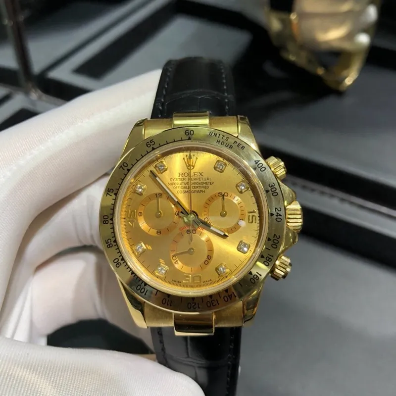 Real gold RolexreplicaDaytona series 18K gold watch 40mm back cover picture