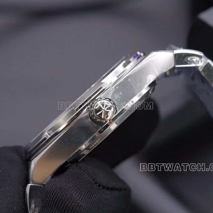 MKS Vacheron Constantin Across the Seas Top collectible watches 4520V/210A-B128