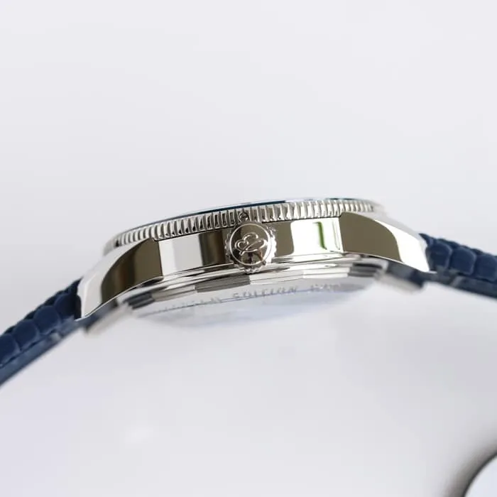 top-tier watch Breitling men's blue dial super ocean culture mechanical watch front view
