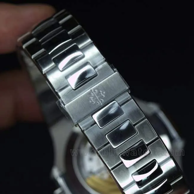 GR factory top-tier replicaPatek PhilippeNautilus sports elegant series 5726/1A-001 men's black dialsteel braceletautomatic movement watch side view