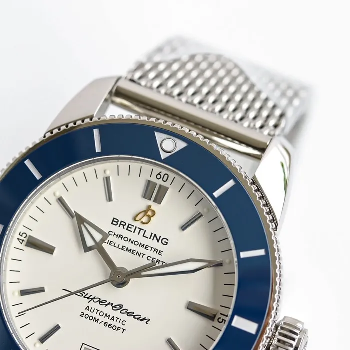 top-tier watch Breitling men's white dial mechanical watch front view
