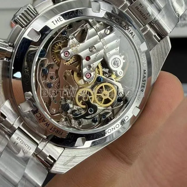 watch Speedmaster N1 factory Omegawhite dialsteel bracelet front live photo