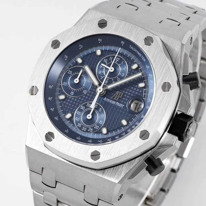 APF factory Audemars Piguet men's Royal Oak offshore type top-tier watch blue dialsteel bracelet model 26238ST.OO.2000ST.01front live photo