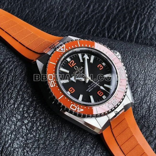 1:1replica watch VS FactorySeamaster 600m black dial orange bezel orange braceletfront live photo