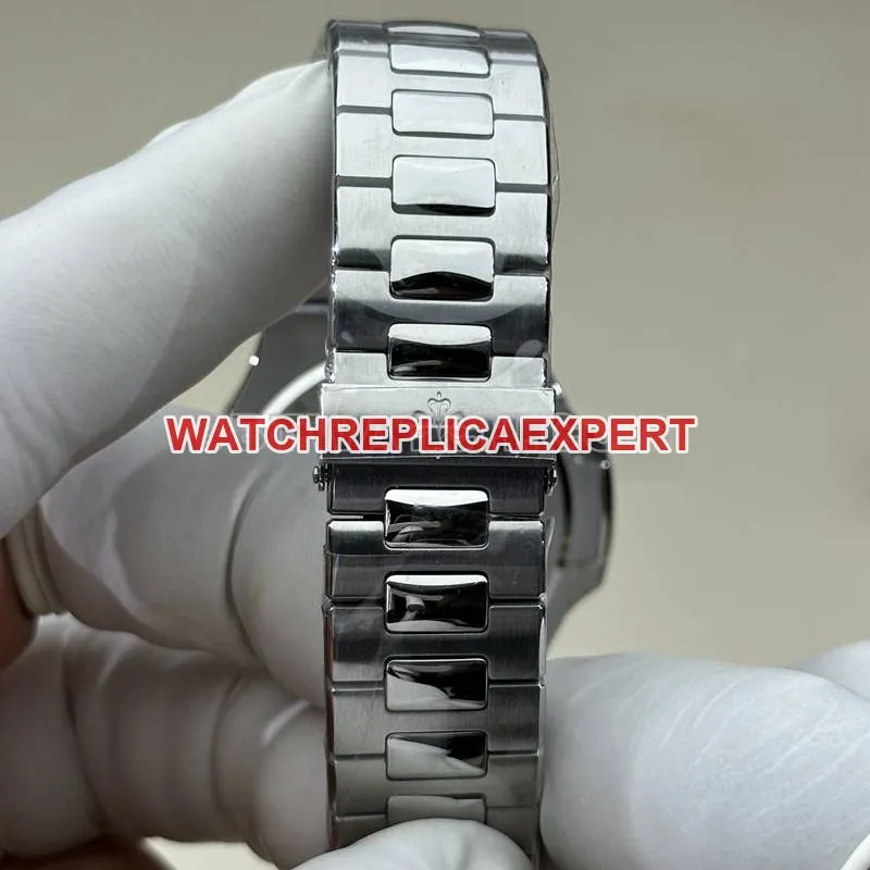 Patek Philippe collectible watch BBF factory Nautiluswhite dial324movementsteel bracelet model front live photo