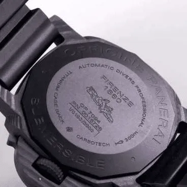 Panerai PAM01616 Submarine 47mm Carbon