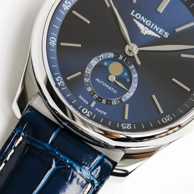 GF Factorytop-tier watch Longines men's blue dial blue belt master series leather strap watch side view