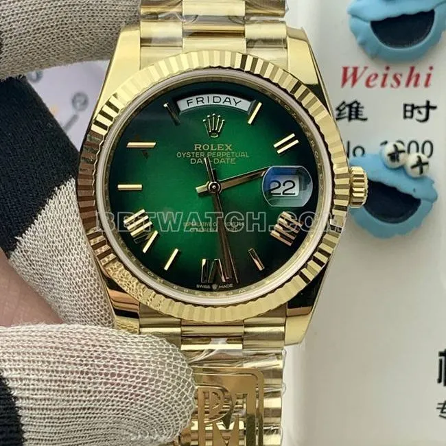 1:1replica watch PPM factory gradient green dial Roman numerals RolexDay-Dateyellow gold mechanical caseback live photo