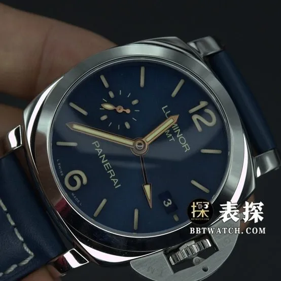 VS FactoryPaneraiPAM688top-tier 1:1high-quality watch men's blue dialleather strap picture and price front live photo