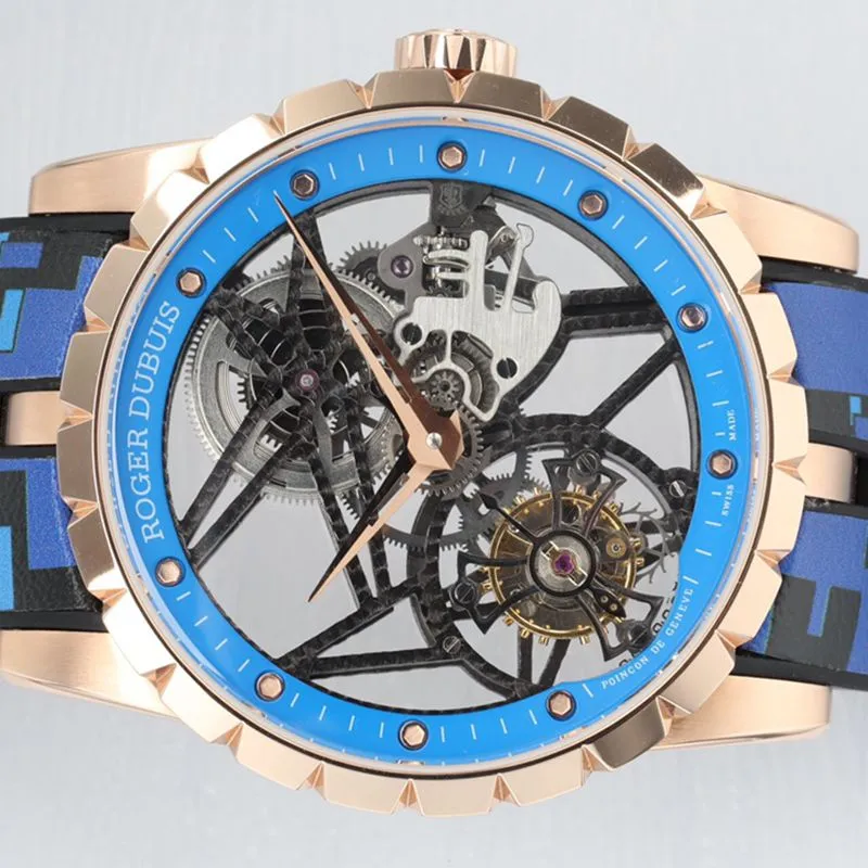 Roger Dubuis top-tiersuper watch EXCALIBUR king series men's tourbillon watch front view