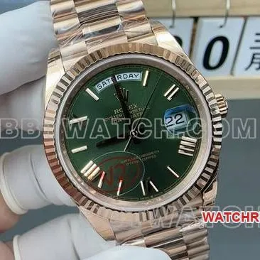 collectible watch RolexVS FactoryDay-Dategreen dialrose goldsteel braceletbraceletlive photos