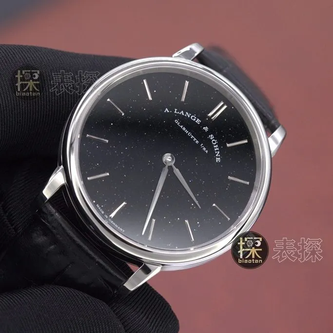Lange watch, F8 Lange watch, front view