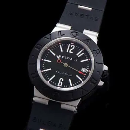 top-tiersuper cloneBvlgariAluminum series black dial men's watch front view