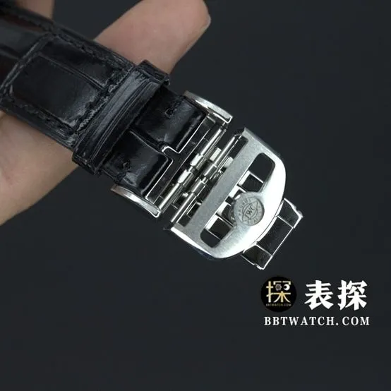 ZF FactoryIWC Portugal top-tier watch green dial silver needle leather strap model pictures and prices side live photo