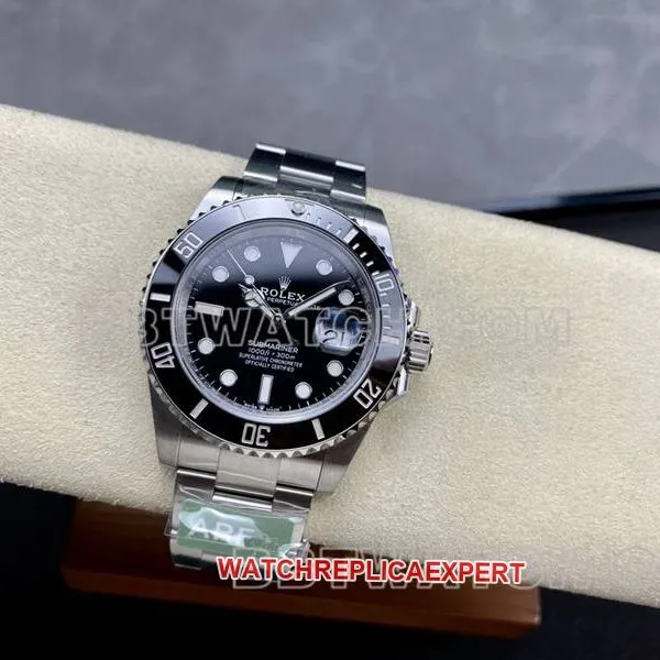 Rolex1:1replica watchARF FactorySubmariner41mmBlack Submariner3235movement126610front live photo