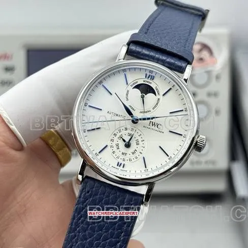 watch Portofino GR factory IWC white dial blue needle blue leather strap model front live photo