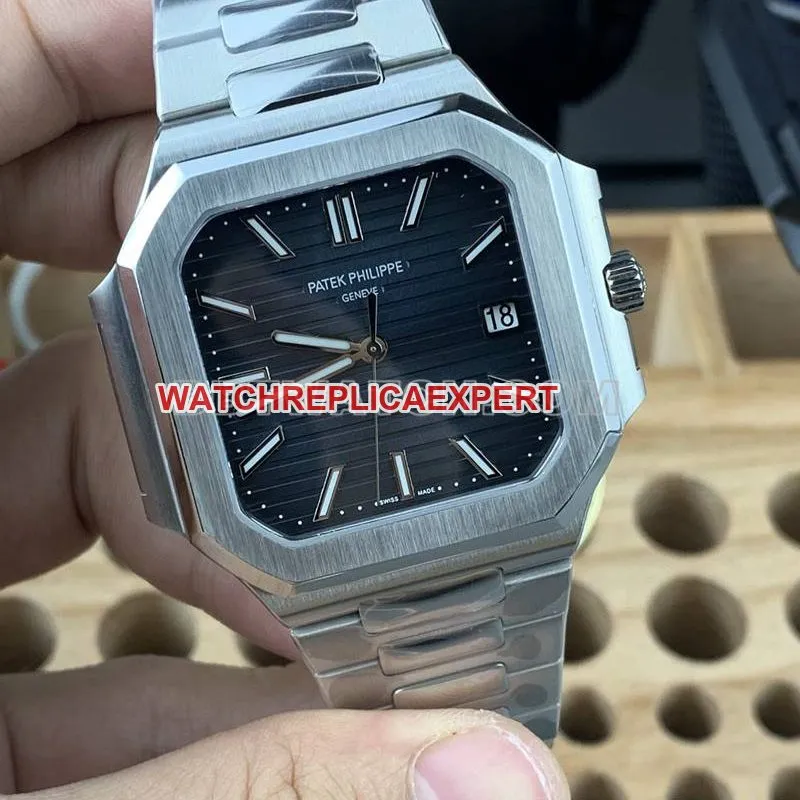 Patek Philippe watch PPF FactoryCubitusblack dial45MMsteel bracelet model 5821side live photo