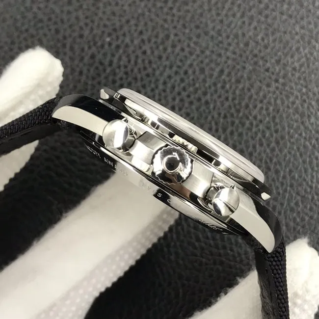 OM Factorytop-tier replicaOmega Snoopy V2 upgraded version men's white dial nylon strap automatic movement watch front view