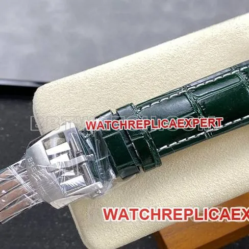 top-tier watch aviation chronograph BLS factory Breitlinggreen dialleather strap model front live photo