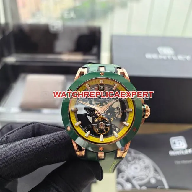 watch Bentley BL-62 peak green rubber braceletfront live photo