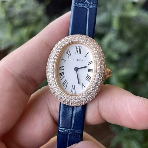 top-tierhigh-quality watch Cartier women's white dial blue belt bathtub series quartzleather strap watch side view