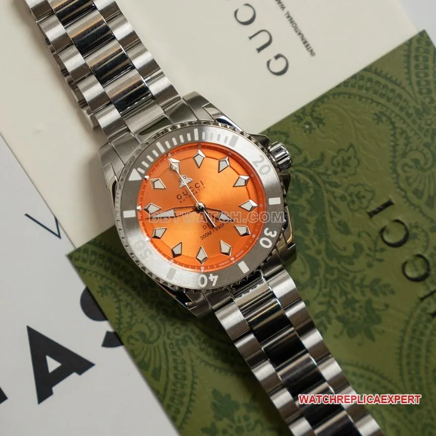 Gucci top-tier 1:1high-quality replica2024 new orange plate steel bracelet model YA136355front live photo