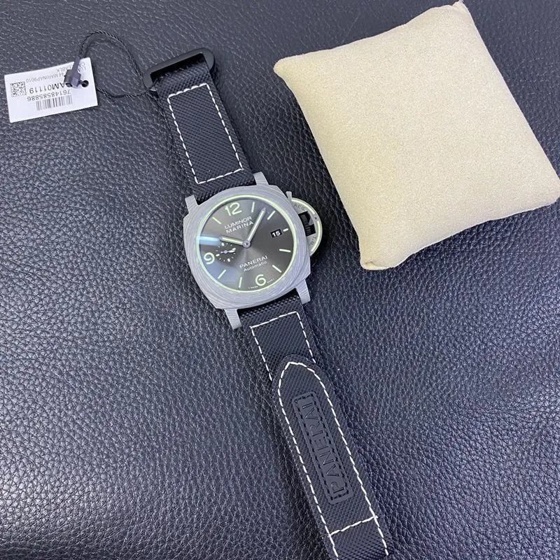 PaneraiPAM1119 super lume 44MMreplica watch front view