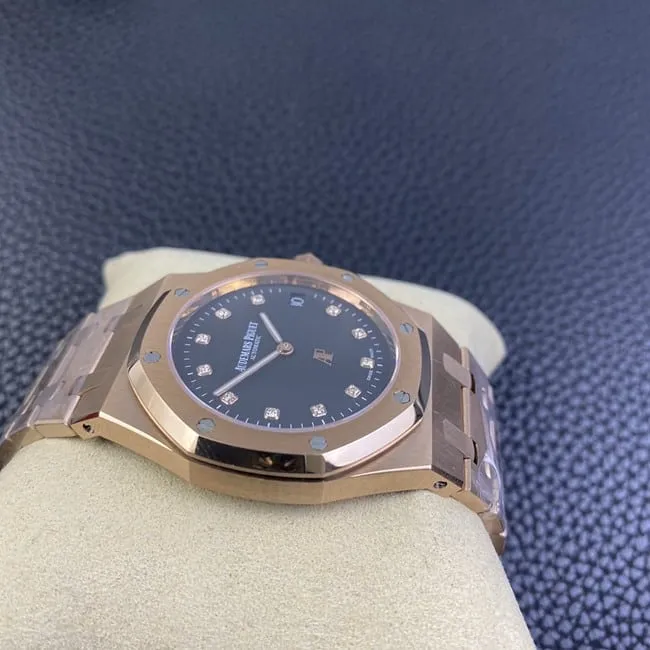 BF factory top-tier watch Audemars Piguet men's black dial gold belt Royal Oak15202 automatic movement watch front view